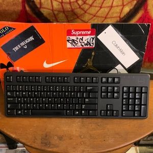 DELL-black KB212-B USB 104 Quiet Key Keyboard